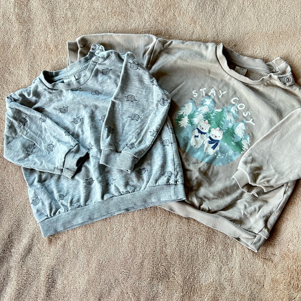 H&M Cozy Kids' Graphic Sweatshirts bundle - Gray and Tan
